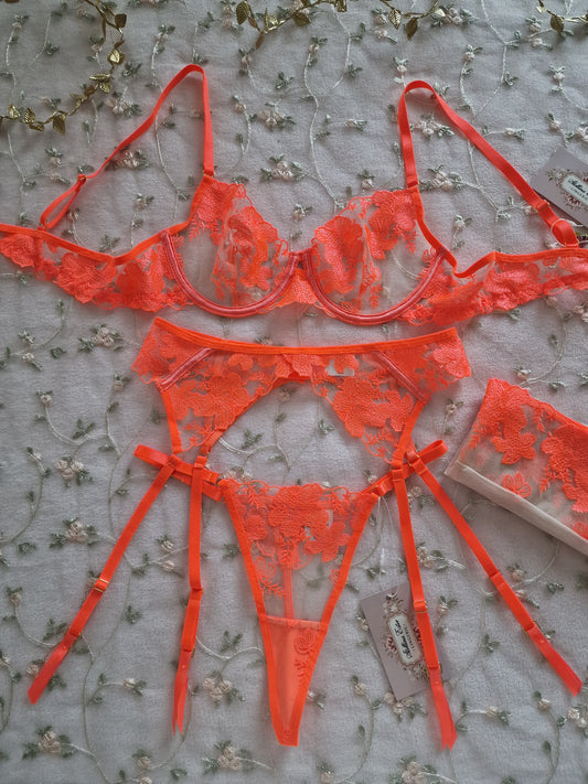 Lingerie set