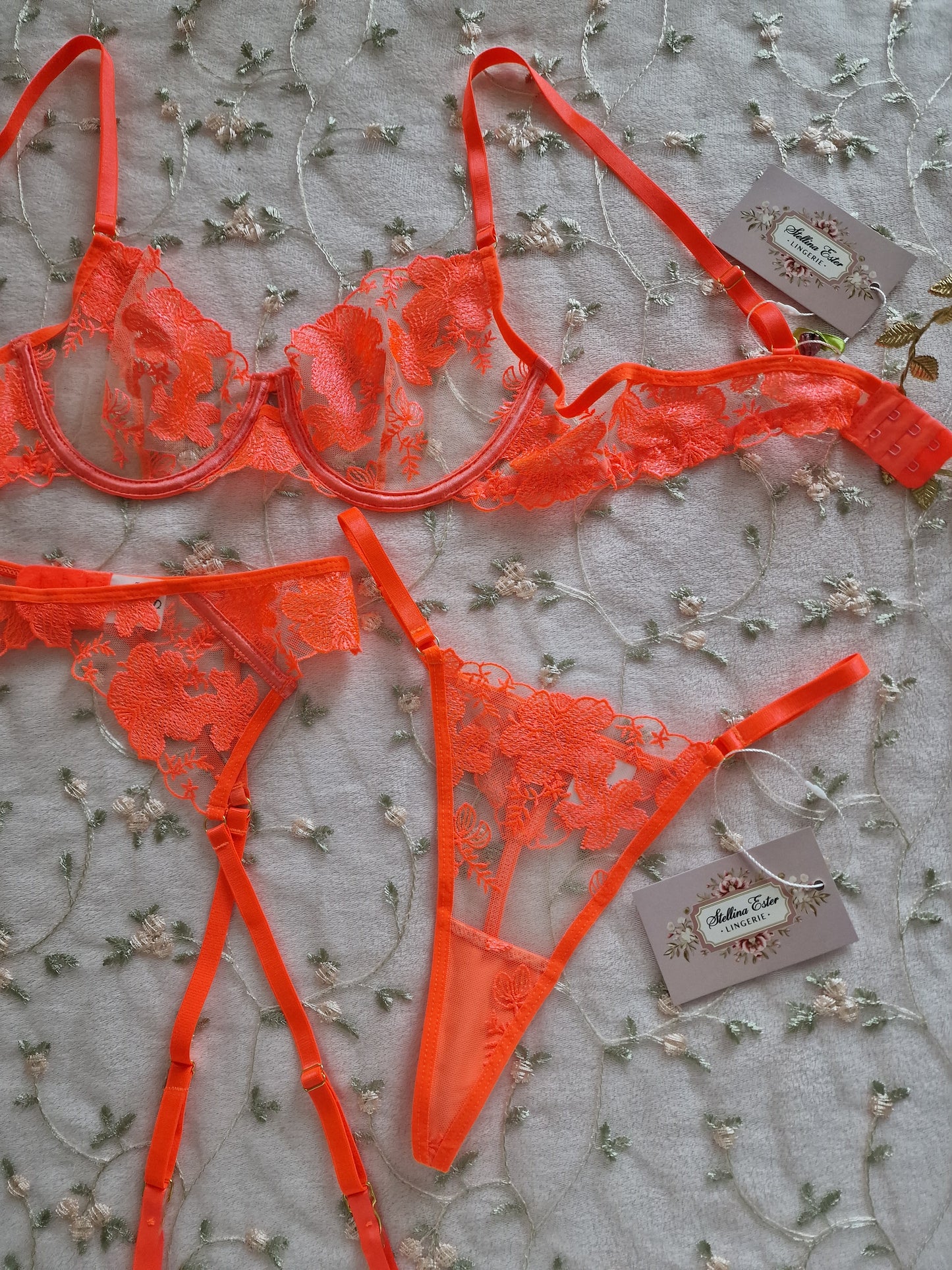 Lingerie set